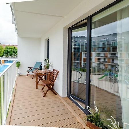Apartamenty Familijne- Os Feniks كولوبرزيغ المظهر الخارجي الصورة
